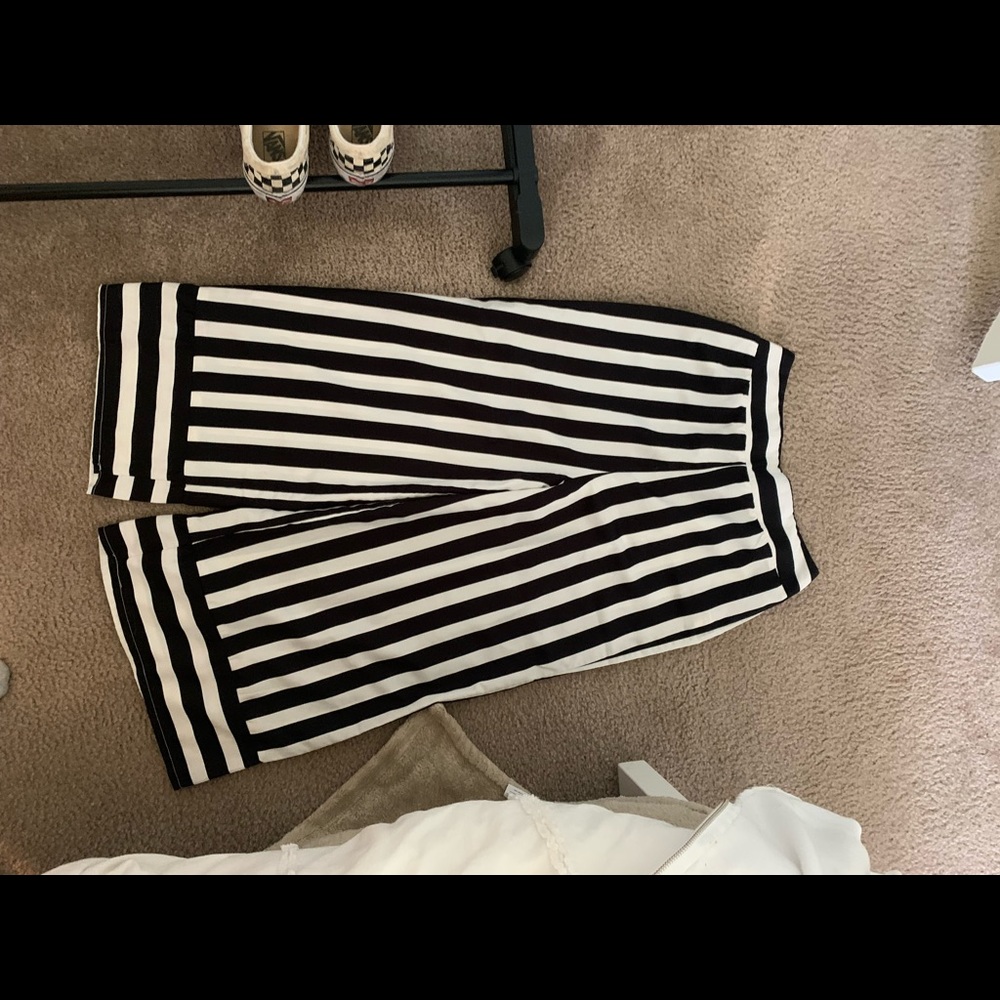 Stripped Set - Picture 3 of 3